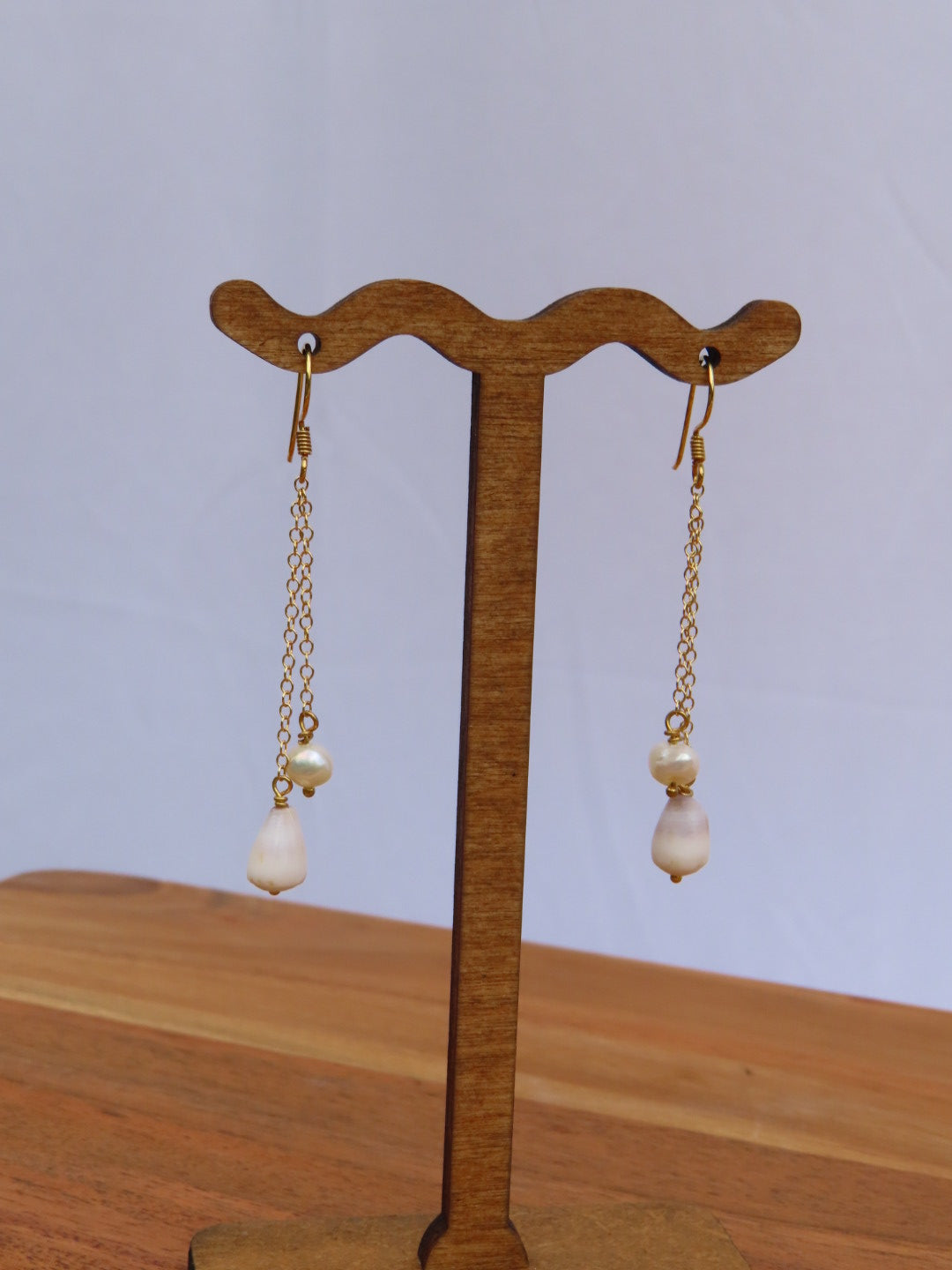 Pearl & Cone Drop