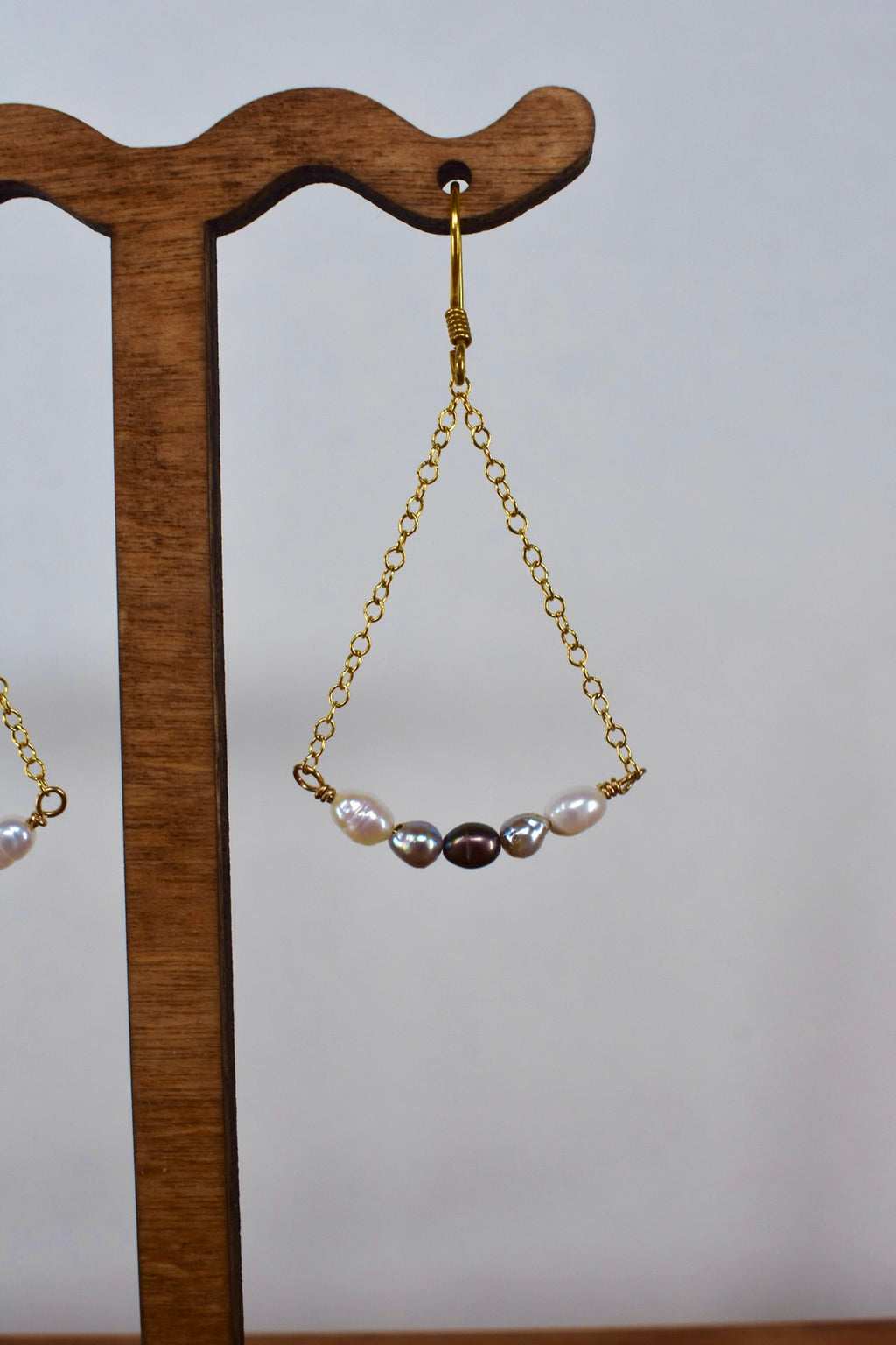 Ombré Pearl Earring