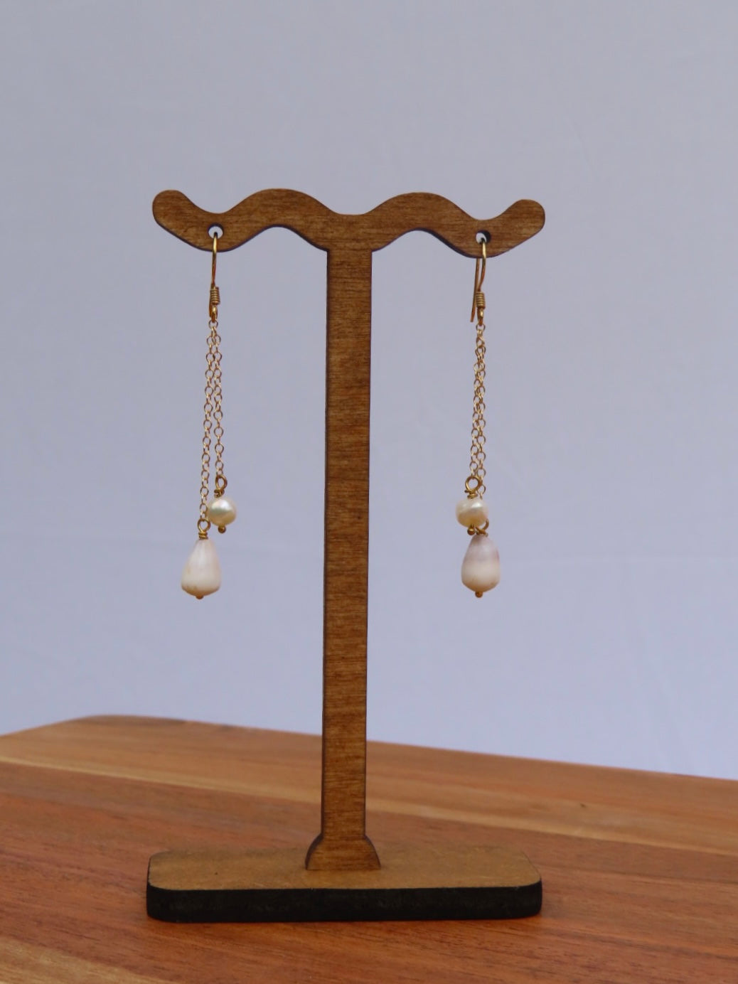 Pearl & Cone Drop