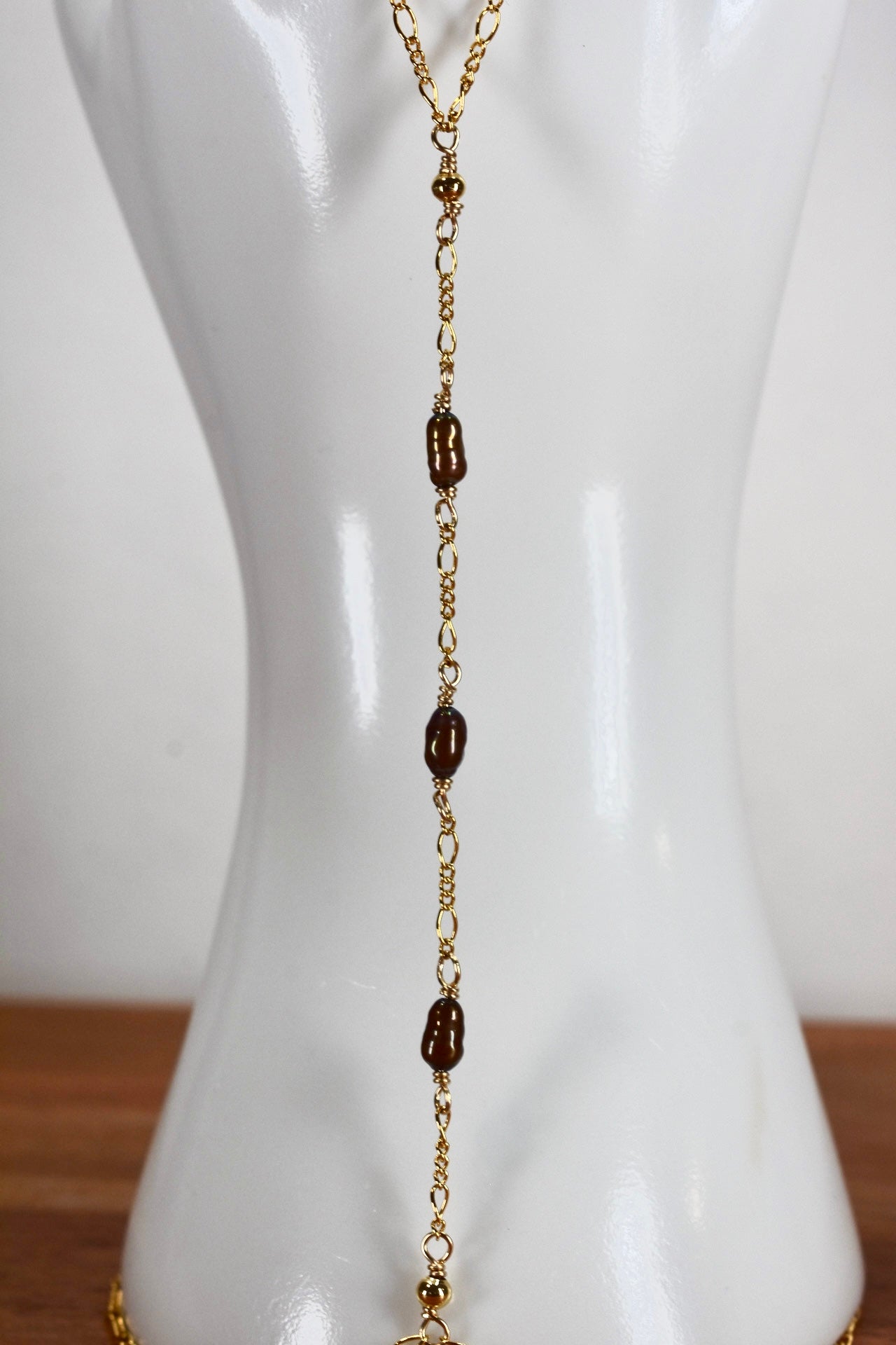 Chocolate Pearl Hand Chain