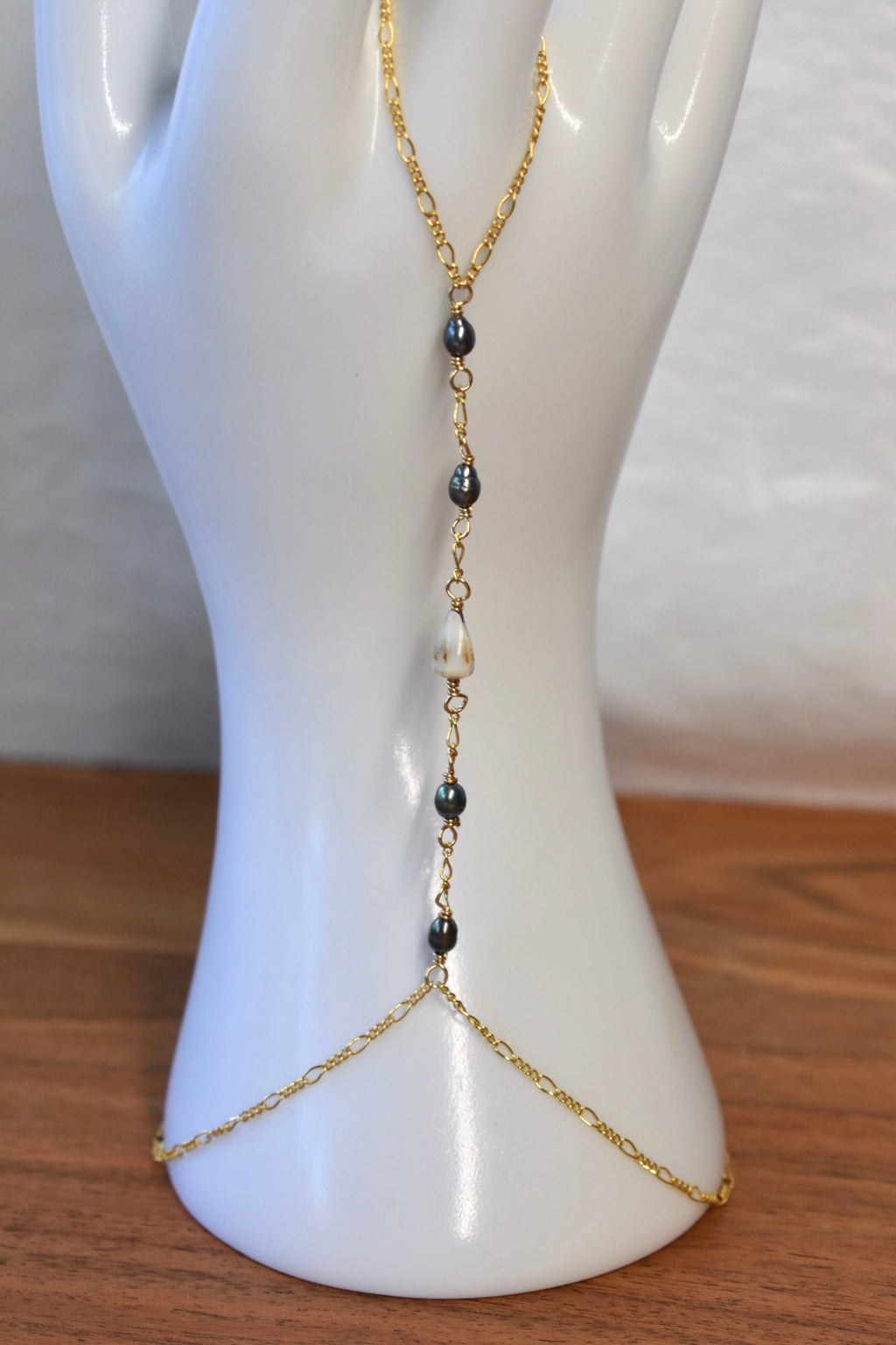 Hand Chain 1