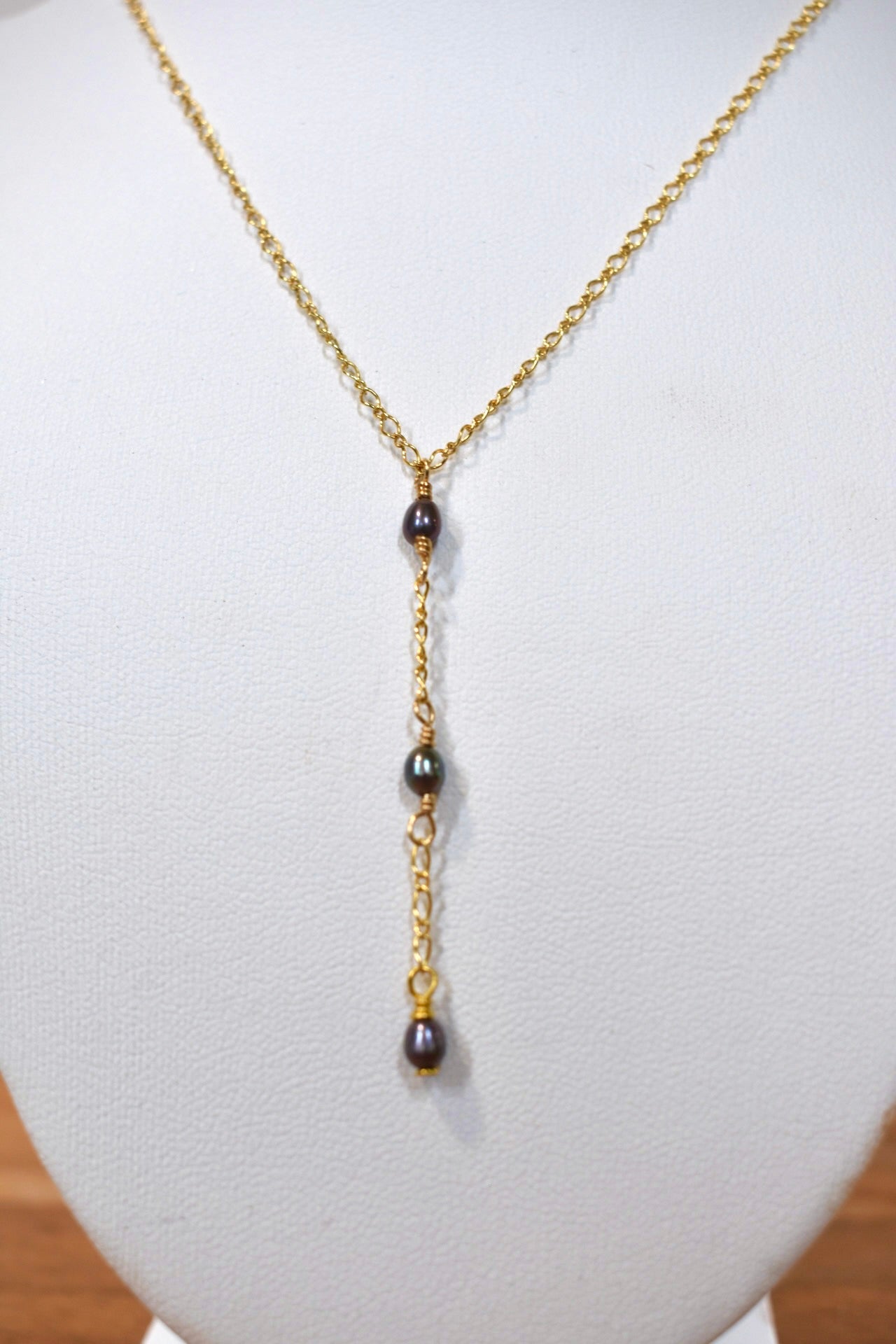 Peacock Pearl Drop Necklace