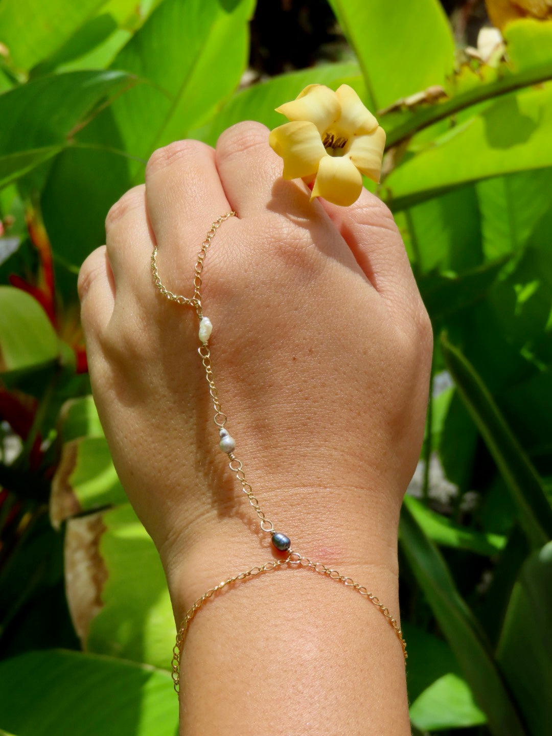 Hand Chain 5
